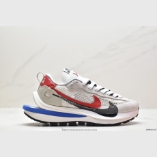 Sacai X Nike regasus vaporrly